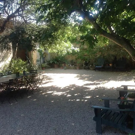 Guest house Maison D'hotes Mas De Barbut Saint-Laurent-d'Aigouze